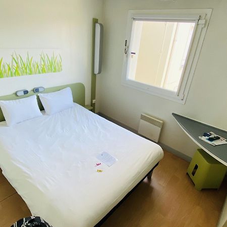 Ibis Budget Caen Centre Gare Hotel Екстериор снимка